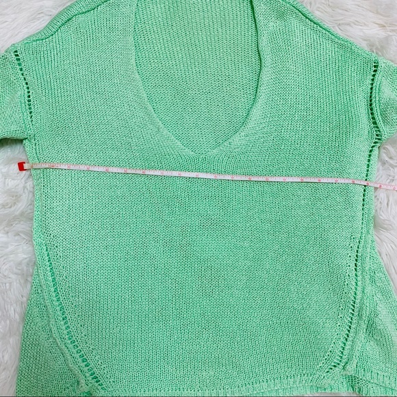 Zara Mint V-Neck Knit Sweater - Picture 4 of 5